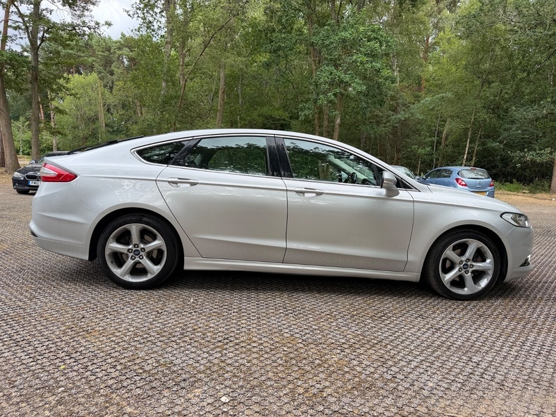 Ford Mondeo Titanium Edition Tdci Silver #4