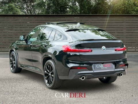 BMW X4 2.0 X4 Xdrive Black #3
