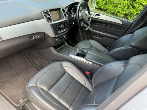 Mercedes-Benz M Class Estate Grey #21
