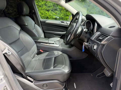 Mercedes-Benz M Class Estate Grey #18