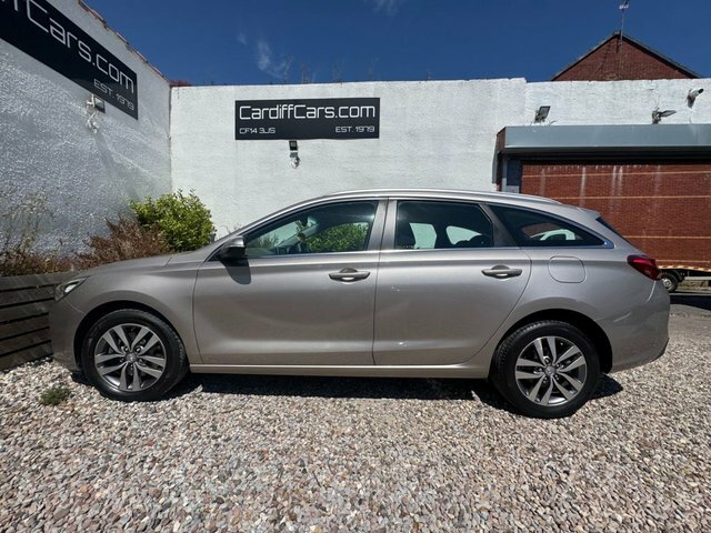 Hyundai I30 1.0 T-gdi Se Nav Tourer Euro 6 White #6