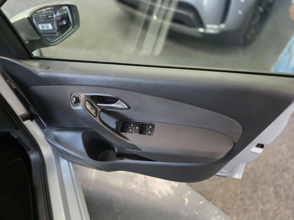 Volkswagen Polo 1.4 Match Edition 83 Bhp Silver #19