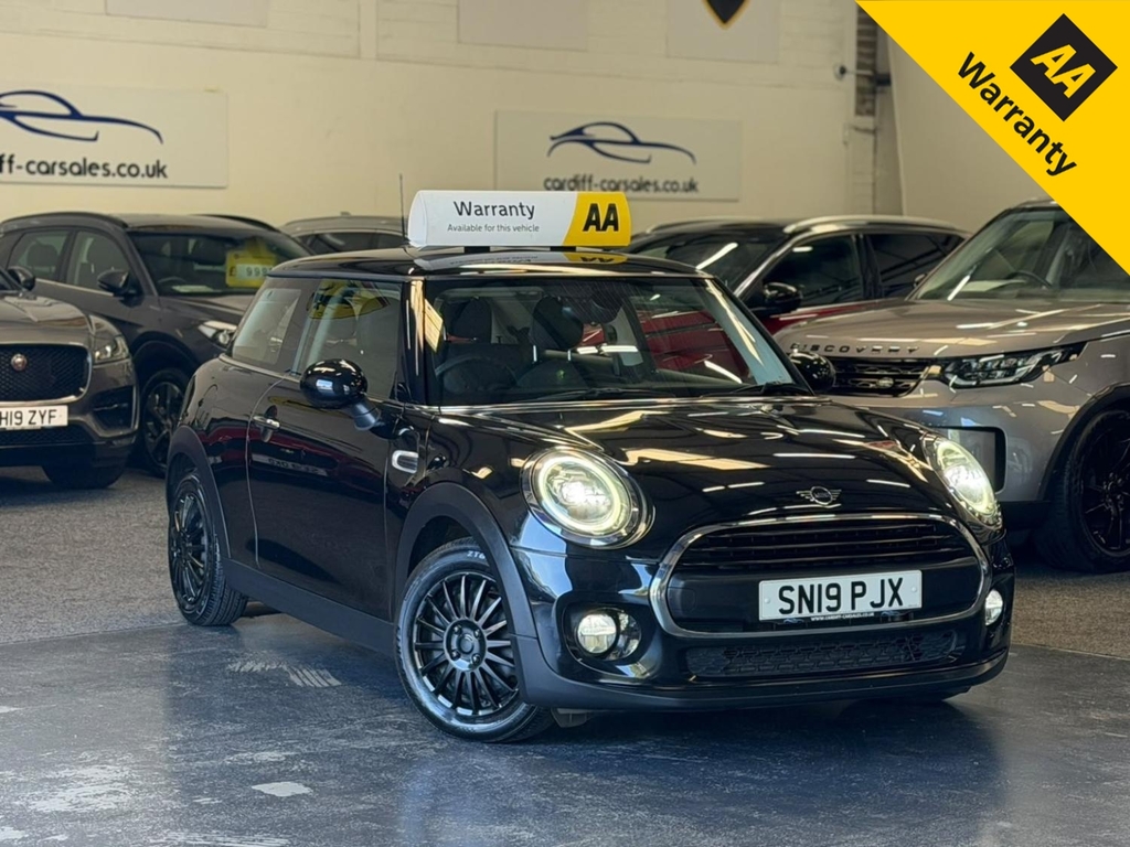 Mini Hatch Hatchback 1.5 3-Door Hatch One Classic 201919 SN19PJX Black