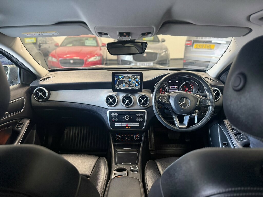 Mercedes-Benz GLA Class 2.1 Gla200d Sport Grey #2