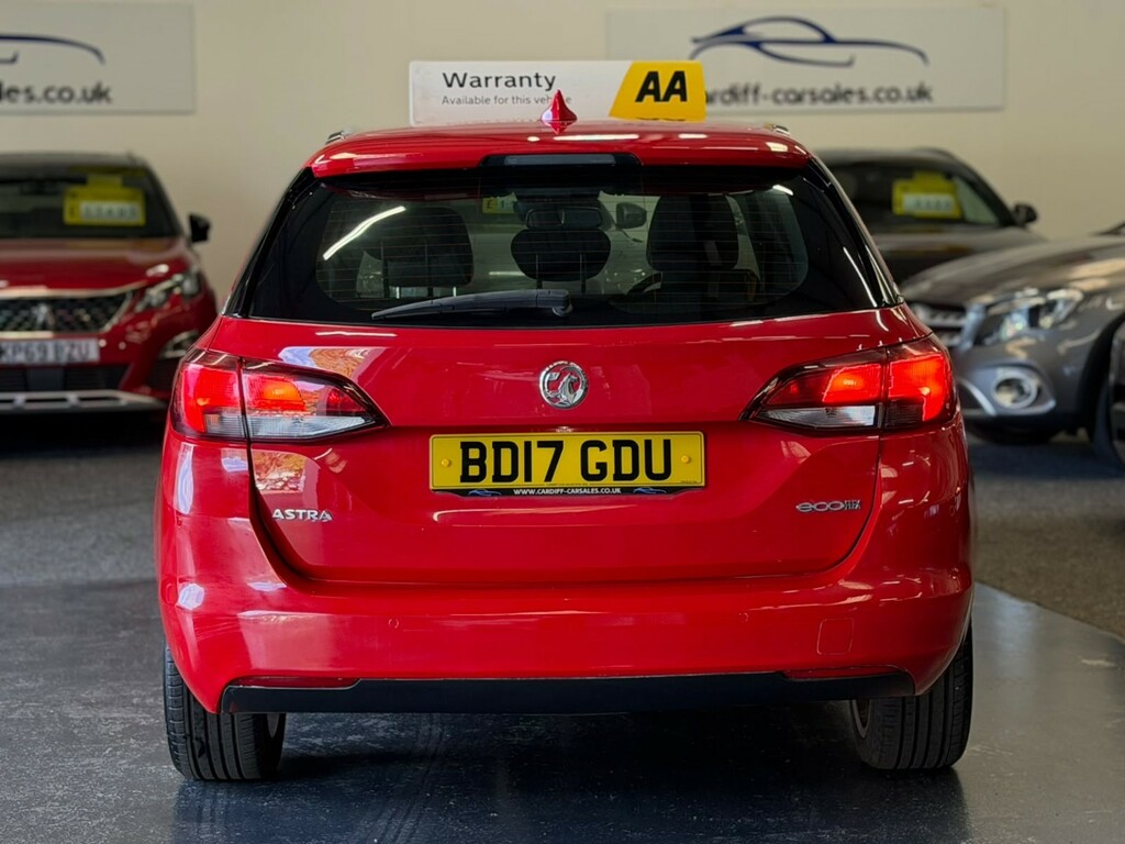 Vauxhall Astra 1.6 Cdti Ecoflex Sri Nav Red #2
