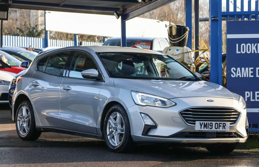 Ford Focus Zetec Silver #2