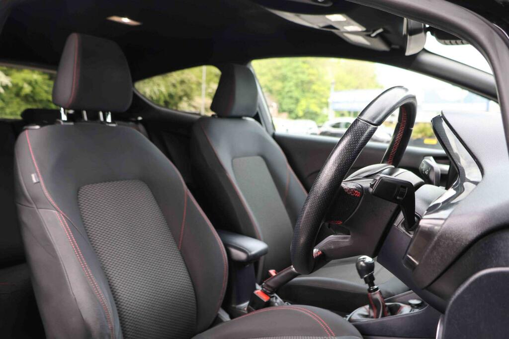 Ford Fiesta St-line Edition Black #5