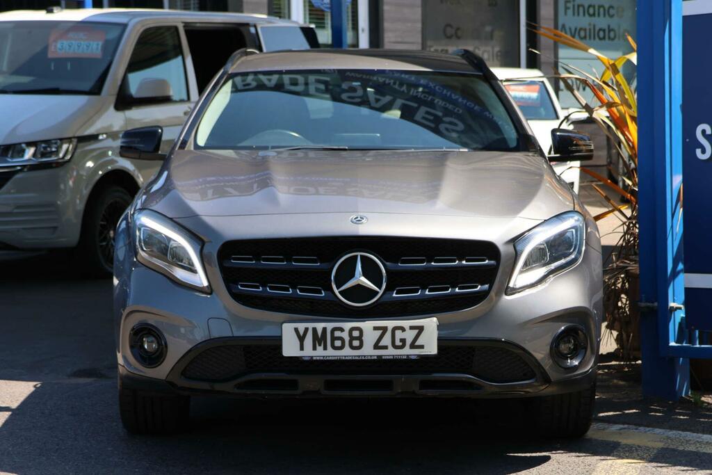 Mercedes-Benz GLA Class Urban Edition Grey #3