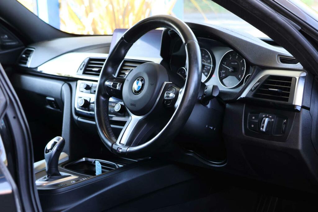 BMW 4 Series Gran Coupe M Sport Black #4