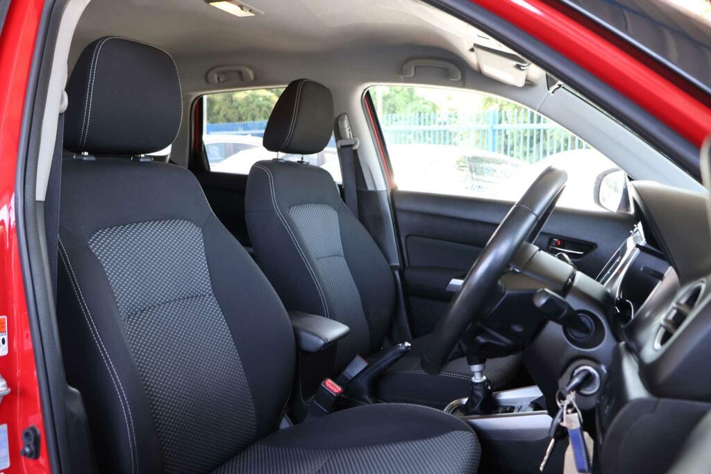 Suzuki Vitara Sz-t Red #5