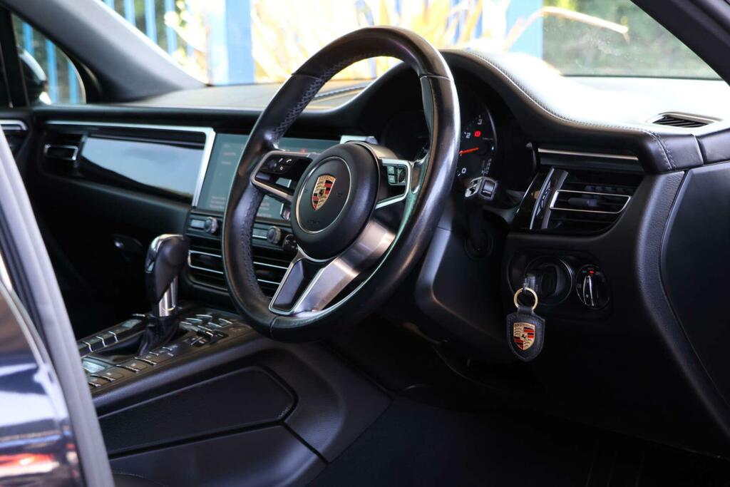 Porsche Macan 2.0T Pdk 4Wd Euro 6 Ss Black #4
