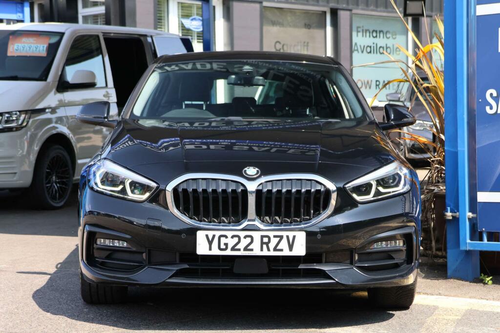 BMW 1 Series Sport Black #3