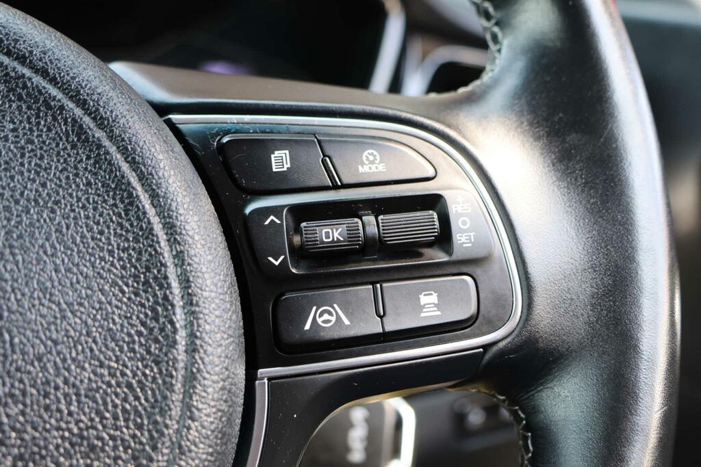 Kia Niro 3 Only 25,385 Or  #14