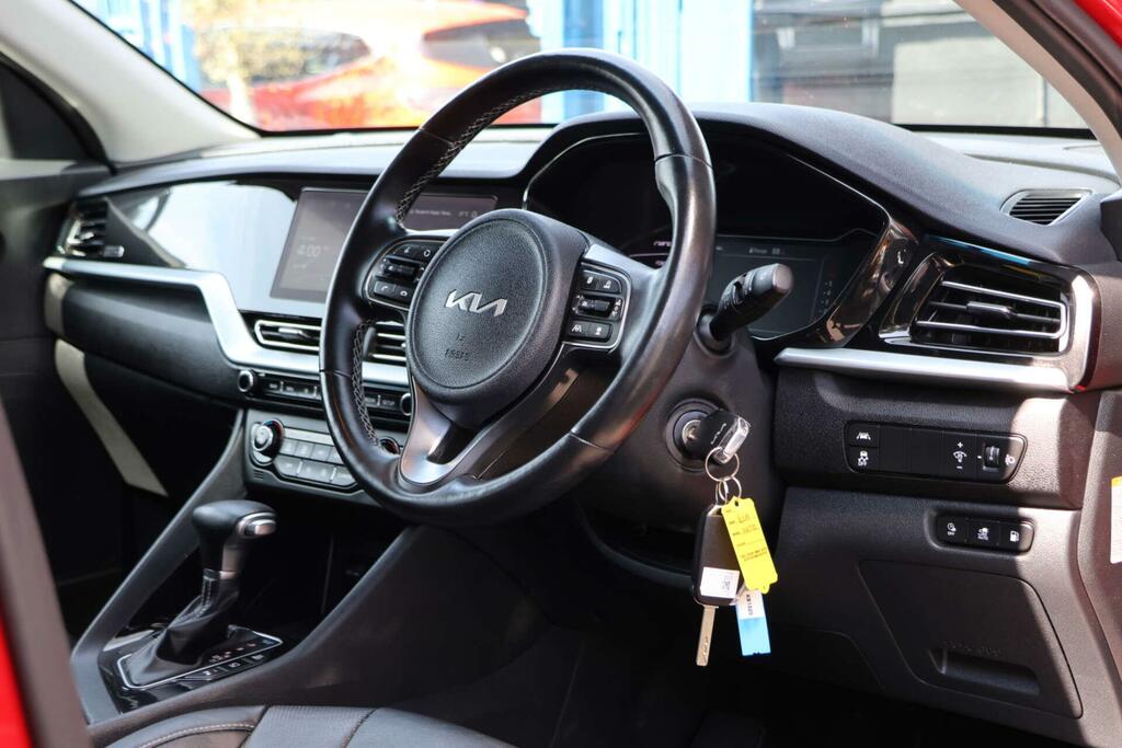 Kia Niro 3 Red #4