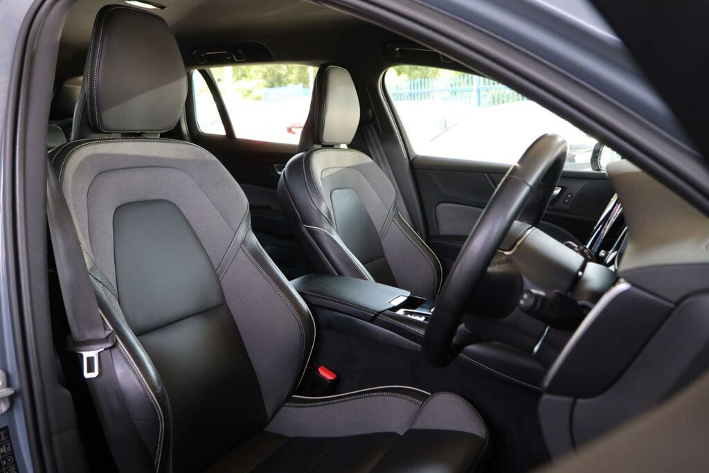 Volvo V60 Plus Grey #5