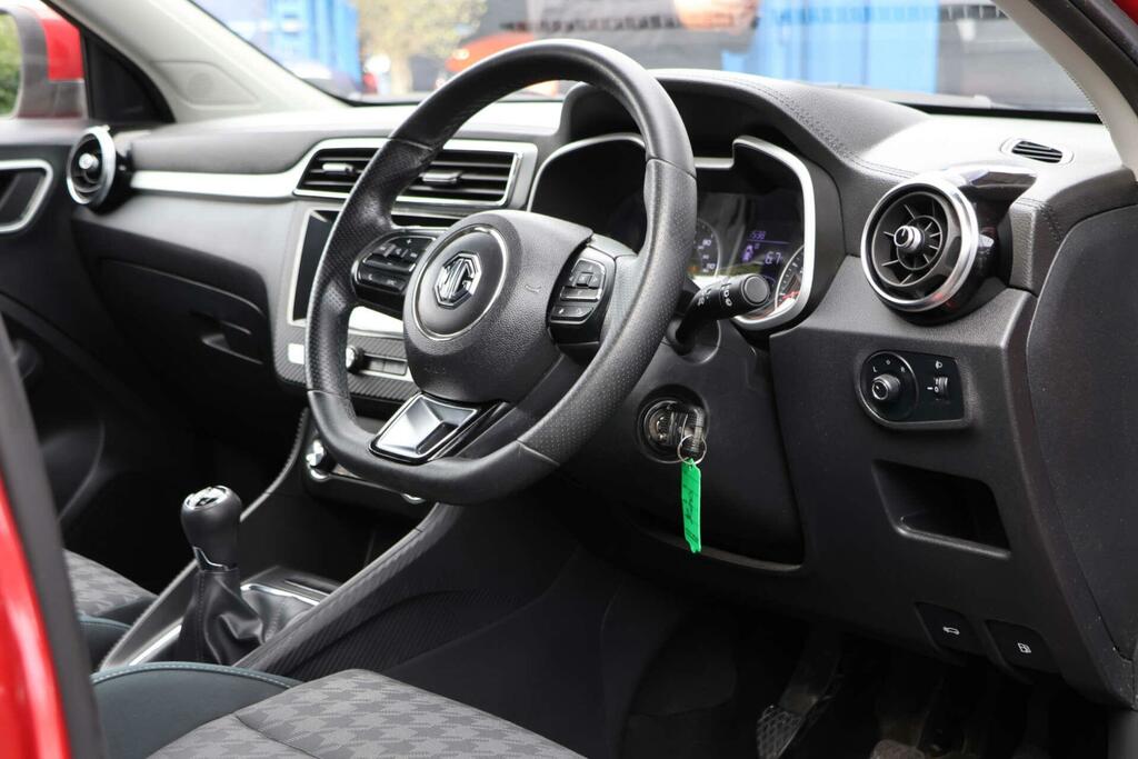 MG ZS Excite Red #4