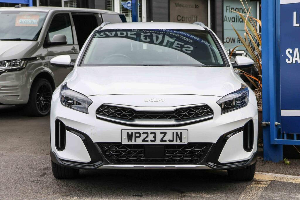 Kia Xceed 2 White #3