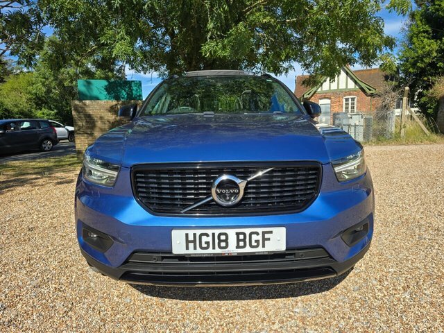 Volvo XC40 T5 First Edition Suv HG18BGF Blue #2