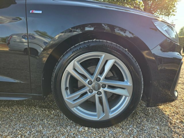 Audi A1 Tfsi 30 S Line YF19BHD Black #5