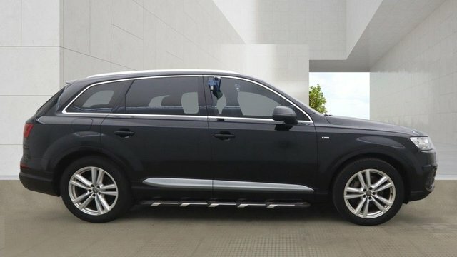 Audi Q7 Tdi V6 S Line Black #3