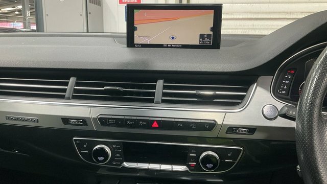 Audi Q7 S Line Grey #12