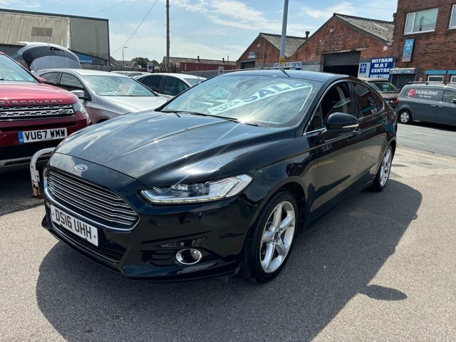 Ford Mondeo Hatchback Black