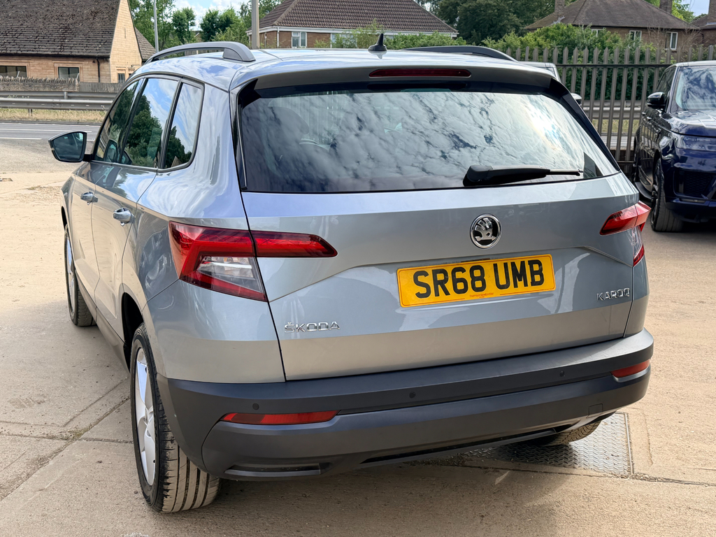 Skoda Karoq Karoq Edition Tdi Scr 4X4 White #30