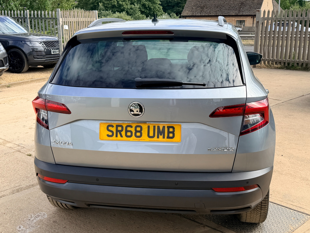 Skoda Karoq Karoq Edition Tdi Scr 4X4 White #27