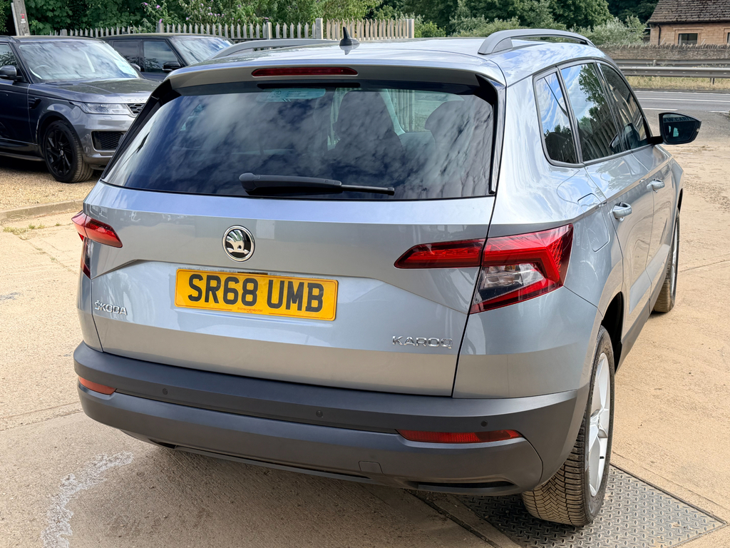 Skoda Karoq Karoq Edition Tdi Scr 4X4 White #26