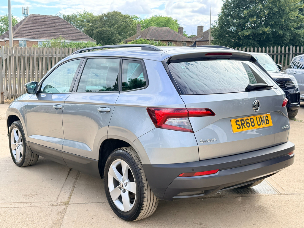 Skoda Karoq Karoq Edition Tdi Scr 4X4 White #32