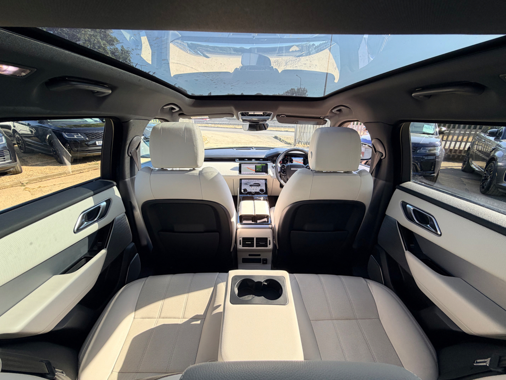 Land Rover Range Rover Velar 2.0 D180 R-dynamic Se Suv 4Wd Euro Black #3