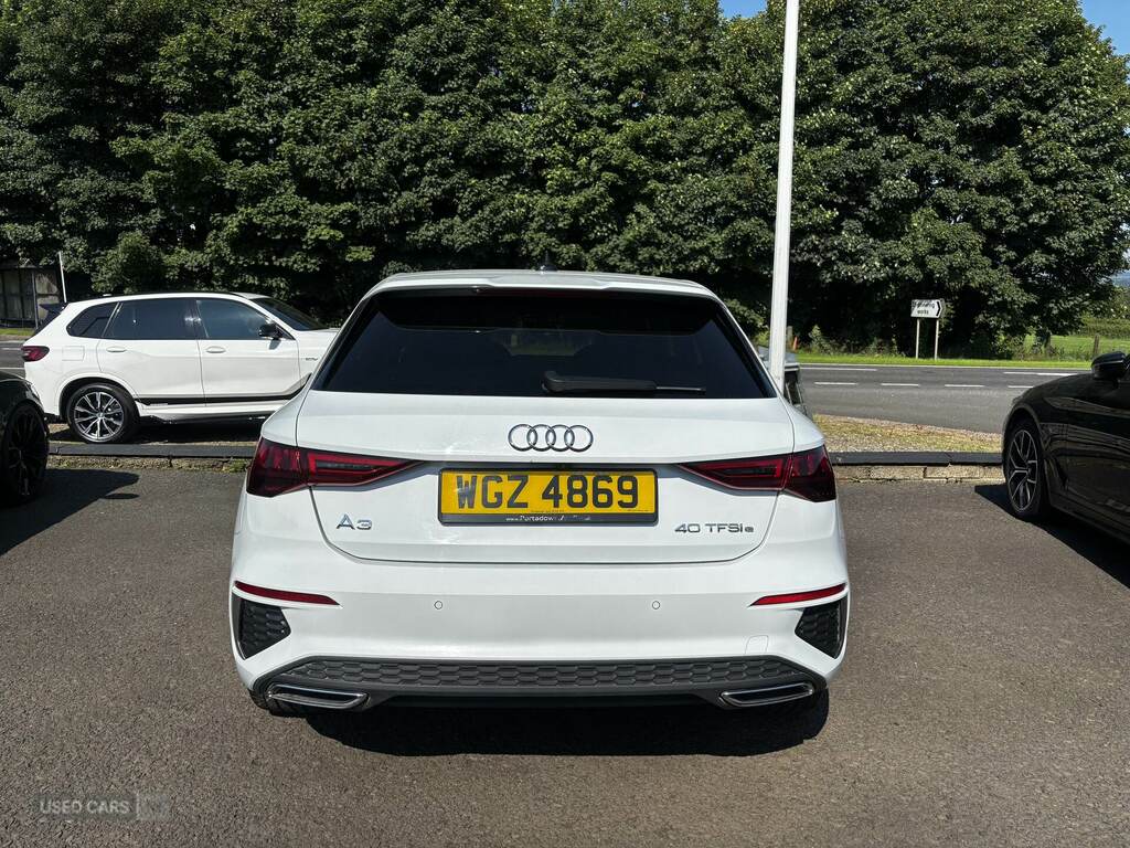 Audi A3 40 Tfsi E S Line S Tronic WGZ4869 White #4