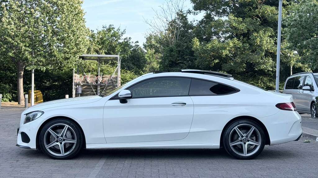 Mercedes-Benz C Class 2.0 C 200 Amg Line Premium YD67BHZ White #5