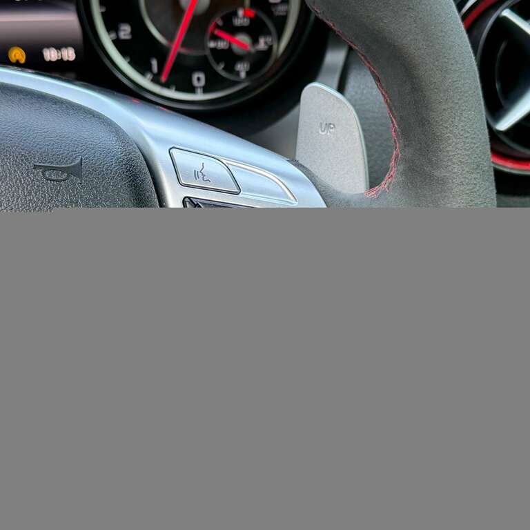 Mercedes-Benz GLA Class Gla 200D Amg Line White #28