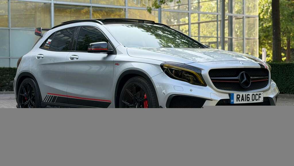 Mercedes-Benz GLA Class Gla 200D Amg Line White #33