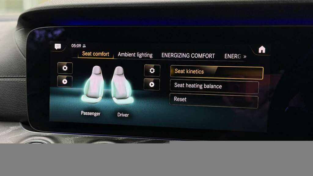 Mercedes-Benz E Class E300 Amg Line Night Ed Premium Plus 9G-tronic Silver #18