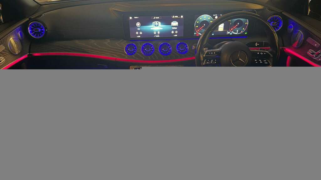 Mercedes-Benz E Class 2.9 E 400 Amg Line Night Edition Premium D 4Matic Red