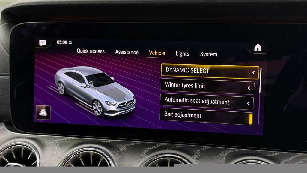 Mercedes-Benz E Class E300 Amg Line Night Ed Premium Plus 9G-tronic Silver #24