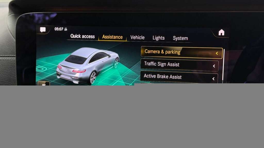 Mercedes-Benz E Class E300 Amg Line Night Ed Premium Plus 9G-tronic Silver #22