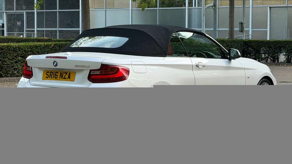 BMW 2 Series 2.0 220D M Sport White #3
