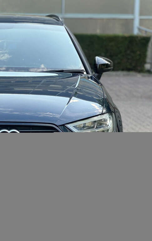 Audi A3 1.5 A3 Sportback 35 Tfsi Black Edition 5 Blue #3