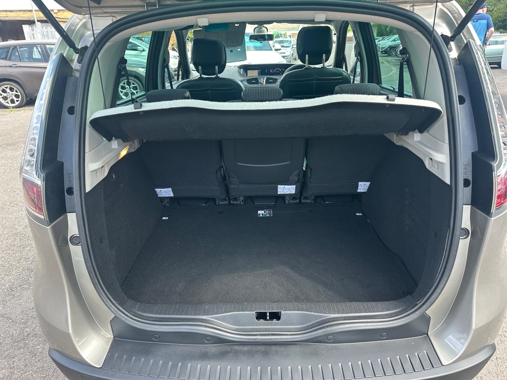 Renault Scenic 1.5 Dynamique Tomtom Dci 110 Bhp Stunning Low Silver #41