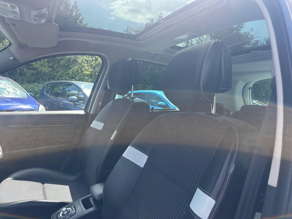 Renault Scenic 1.5 Dynamique Tomtom Dci 110 Bhp Stunning Low Silver #24