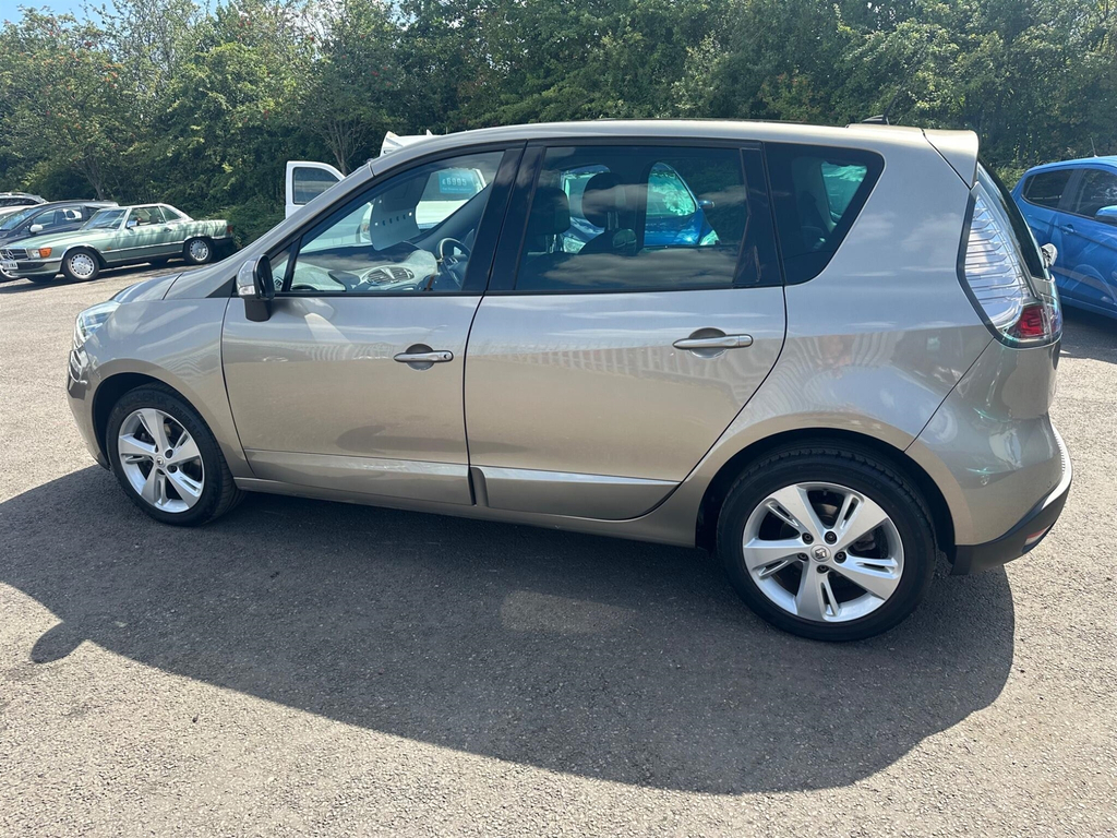 Renault Scenic 1.5 Dynamique Tomtom Dci 110 Bhp Stunning Low Silver #16