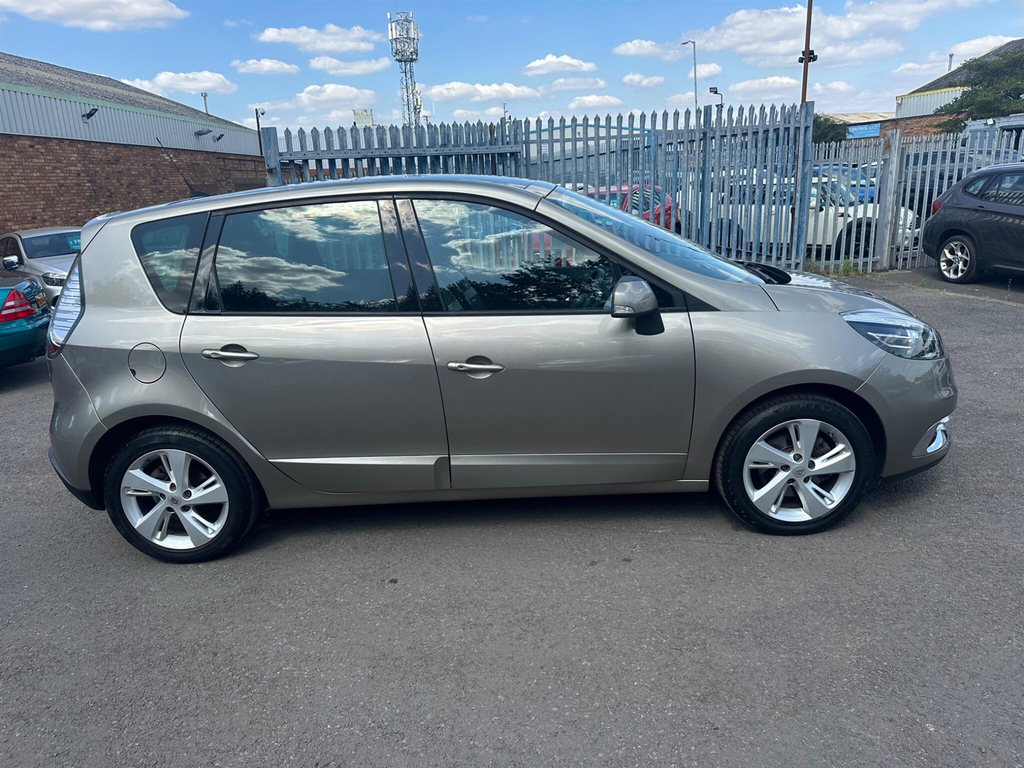 Renault Scenic 1.5 Dynamique Tomtom Dci 110 Bhp Stunning Low Silver #20
