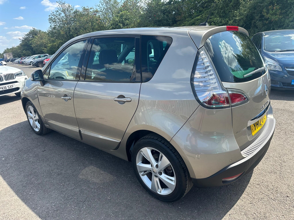 Renault Scenic 1.5 Dynamique Tomtom Dci 110 Bhp Stunning Low Silver #9