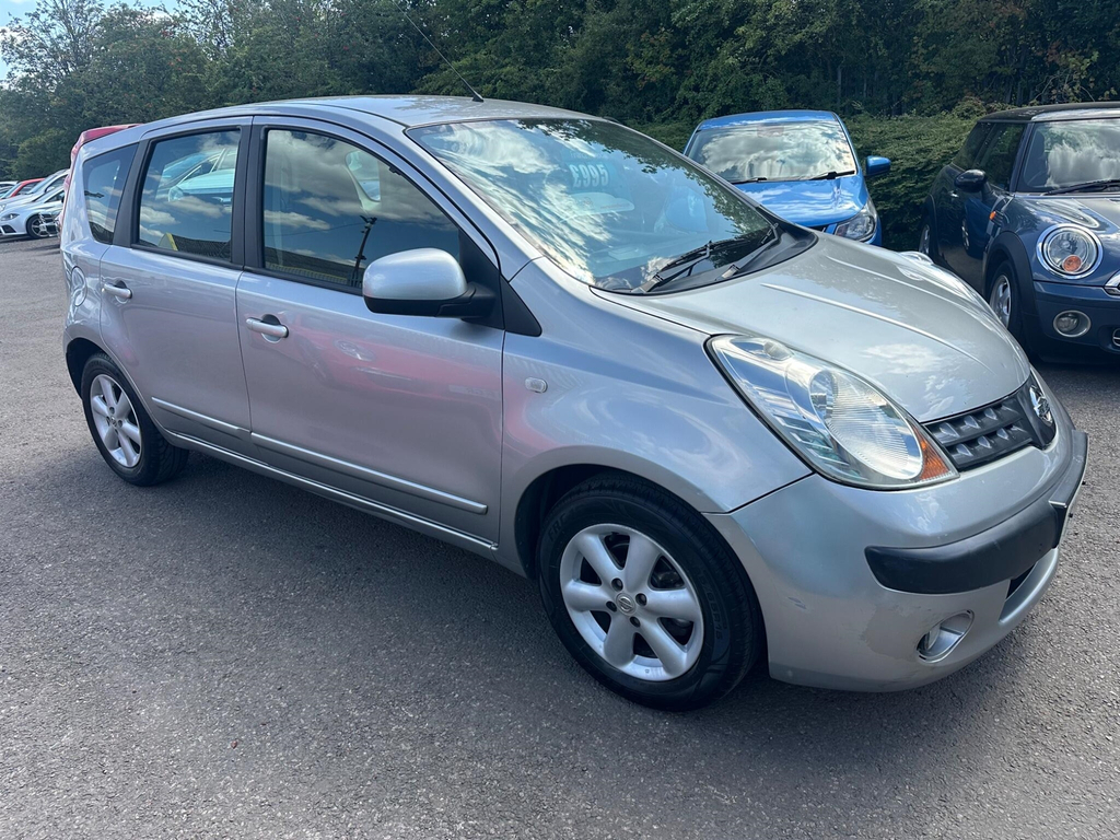 Nissan Note 1.4 16V Se Silver