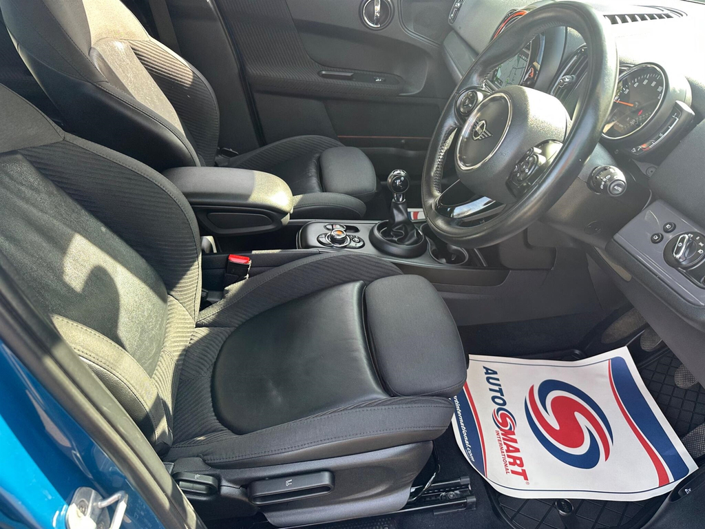 Mini Countryman 1.5 Cooper 134 Bhp Blue #24