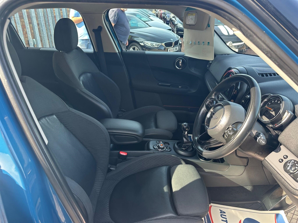 Mini Countryman 1.5 Cooper 134 Bhp Blue #25