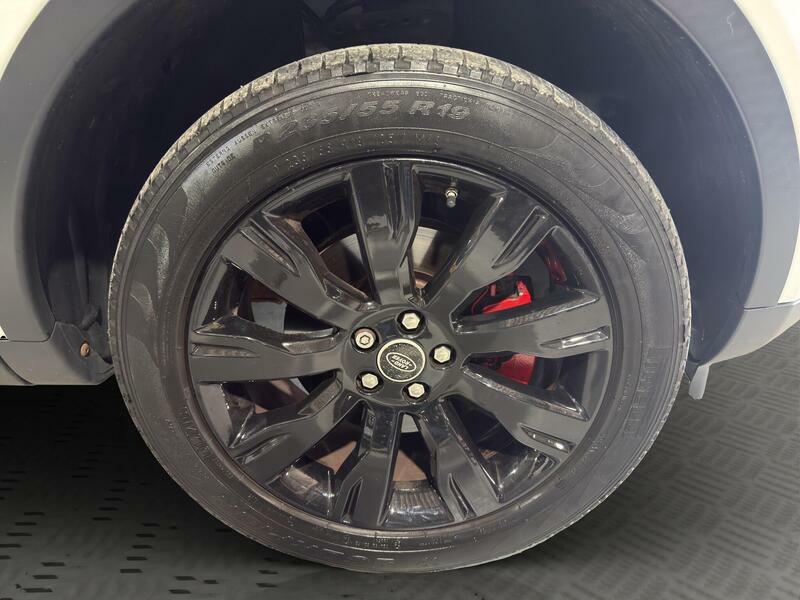 Land Rover Discovery Sport 2.0 Td4 180 Hse Black Black #41